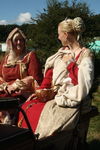 DAY 1, ANNEKE, IMG
4000 359